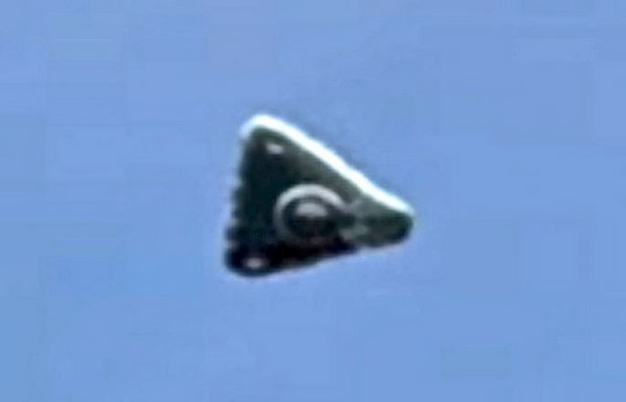 UFO99.JPG